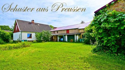 Schuster aus Preussen - Landhaus auf 6.230 m² - 600 m² Halle, 300 m² Freifläche überdacht, 22 ha ...