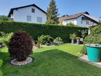 Sonnige Südterrasse mit Garten - 3-Zimmer-Wohnung im Erdgeschoß