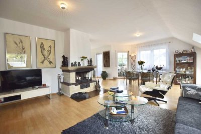 Helle Dachgeschosswohnung mit 2 Loggien, Südwest-Balkon & Fußbodenheizung – Keine Käuferprovision