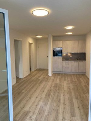 Moderne 2,5-Zimmer-Wohnung mit EBK & Balkon in Oberjesingen