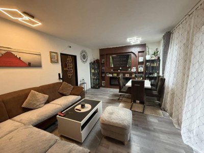 Renovierte 2-Zimmer-Wohnung im Zentrum von Bad Aussee mit zwei Balkonen