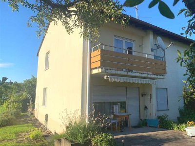 Doppelhaushälfte in gepflegtem Zustand in ruhiger und attraktiver Ortsrand-Lage