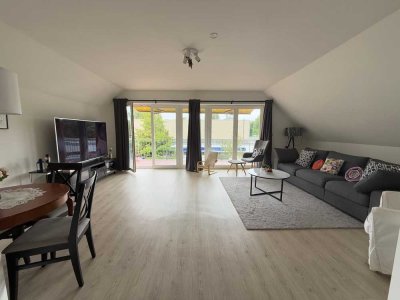 *MOBILIERTE* Wohnung 4-Raum-DG-Wohnung mit gehobener Innenausstattung mit EBK in Hamburg Blankenese