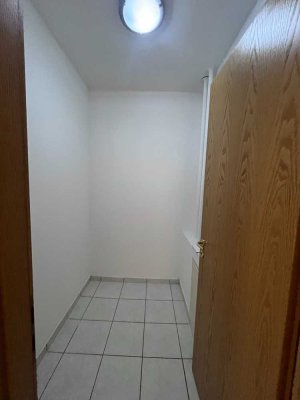 Urbanes Wohnen mit Flair – Helle Wohnung mit Balkon im Herzen der Stadt