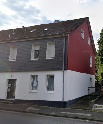 Zentrale 4-Zimmer-Wohnung in Burscheid