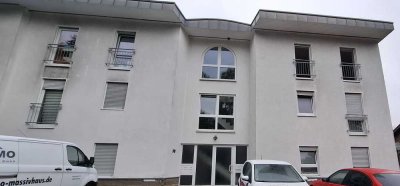 3-Zimmer Dachgeschoss-Wohnung mit WBS / bitte nur Online anfragen!