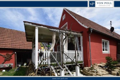 Kernsanierte Doppelhaushälfte in ruhiger Lage