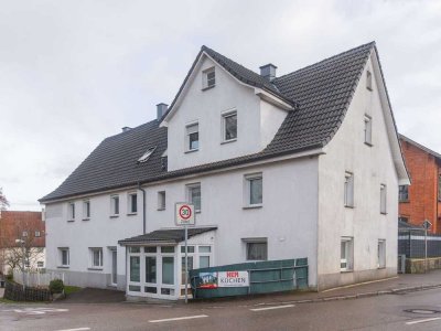 Top saniertes 4-Fam.Haus - Garten  - 3 Stellplätze - große Scheune/Werkstatt - Ausbaupotential