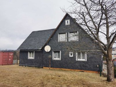 Naturnahes Einfamilienhaus mit großem Grundstück