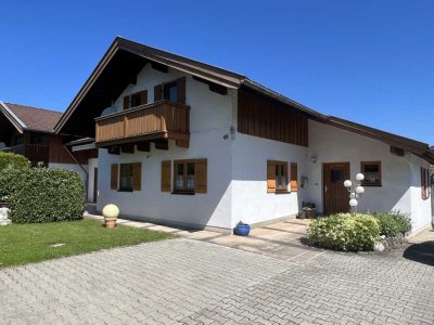 Haushälfte mit attraktivem Raumangebot und individuellen Möglichkeiten, Obj. T/0552