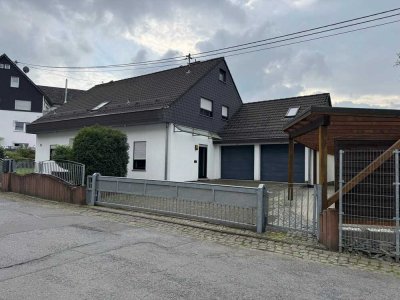 Freistehendes, massiv gebautes Einfamilienhaus in naturverbundener Wohnlage von Dierdorf-Giershofen