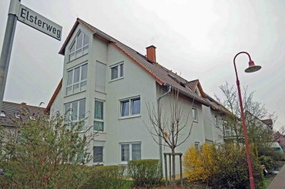 Schöne 2-Zimmer Wohnung mit Küche, Du/WC - ruhige Wohngegend