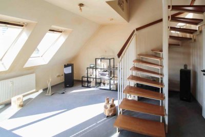 Charmante Maisonette-Wohnung mit Tiefgaragenstellplatz in Kronshagen