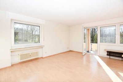 RESERVIERT! Helle 4-Zimmer-Eigentumswohnung in ruhiger Lage mit Ausblick ins Grüne!