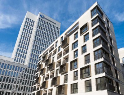 Stilvolle 2-Zimmer-Wohnung mit luxuriöser Innenausstattung mit Einbauküche in Frankfurt am Main