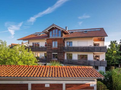 Helle, freundliche Etagen-Wohnung mit Balkon