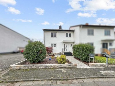 Einziehen und Wohlfühlen: Charmantes Reihenendhaus mit Gartenidylle in Groß-Zimmern