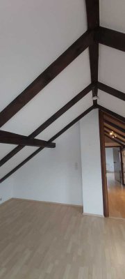 gepflegtes 2-Zimmer-DG-Studio mit schönen Blick auf Sulzbach