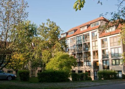 Sehr schönes, großes Studenten- Galerieappartement