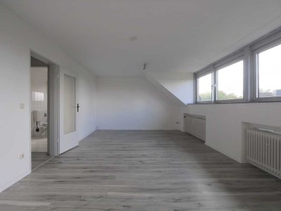 Großzügige 2-Zimmer-Wohnung mit Garage in Verkehrsgünstiger Lage!