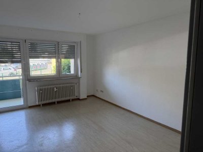 Geschmackvolle 2-Zimmer-Erdgeschosswohnung mit Balkon in Worms