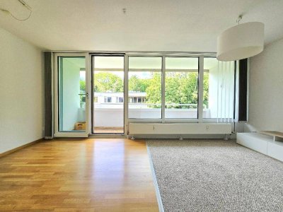 Helle DG-Wohnung mit großer Loggia &amp; Garage, barrierefrei