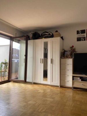 1-Zimmer-Wohnung mit Süd-Balkon und EBK in Filderstadt Bernhausen