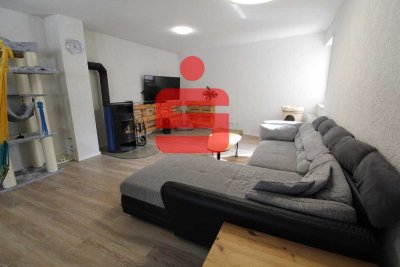 Haus+Wohnung+Hof+Garage, Gelegenheit für Mehrgenerationenwohnen und Kapitalanleger!