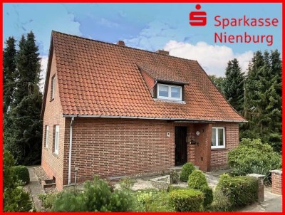 Haus im Dornröschen-Schlaf