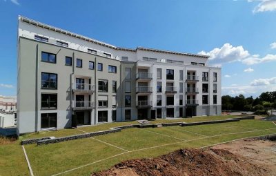 Großzügige Wohnung am Park mit Balkon, 4½ Zi, KB