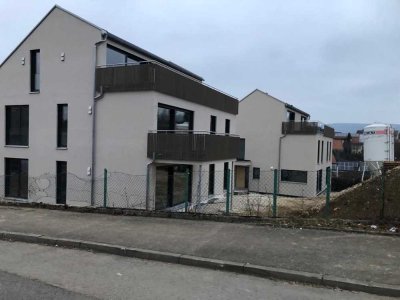 Niedrigenergie DHH in kleinem Wohnpark