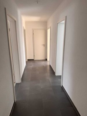 Hochwertig sanierte 3 Zimmer-Wohnung mit gehobener Innenausstattung in Bochum Höntrop