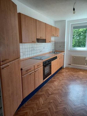 Exklusive 2-Zimmer-Wohnung mit Einbauküche in Sindelfingen