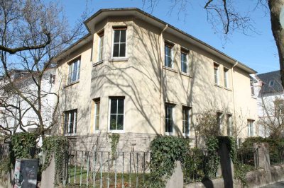 Ansprechende 3-Zimmer-Wohnung mit Einbauküche in Offenbach am Main