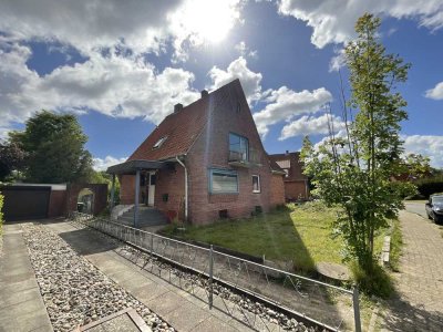 Zweifamilienhaus mit Garage in Rendsburg zu verkaufen !