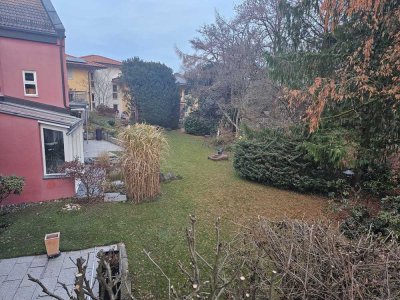 Helle 3-Zimmer-Terrassenwohnung in Stockdorf bei Gauting