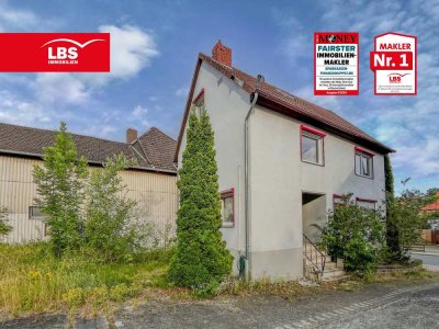 Renovierungsbedürftiges Einfamilienhaus in ländlicher Lage!