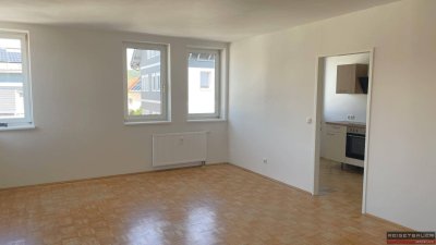 CHARMANTE WOHNUNG DIREKT IN GALLNEUKIRCHEN MIT *GRATIS PARKPLATZ* IM INNENHOF