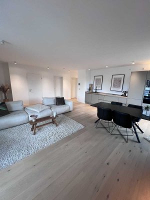 Stilvolle 2-Zimmer-Wohnung mit gehobener Innenausstattung mit EBK in Dortmund