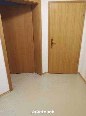Geräumiges, günstiges und gepflegtes 11-Raum-Einfamilienhaus mit EBK in Regensburg Oberisling-Graß