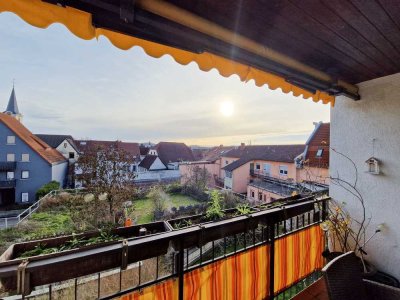 Zentrale 2-Zimmer-Wohnung mit Balkon und Tiefgaragenstellplatz in Wiesloch