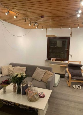 Attraktive 1-Zimmer-Wohnung zur Miete in 74196, Neuenstadt Am Kocher
einfach melden 
015168562460