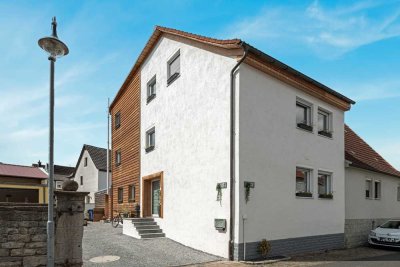 Modernes, top saniertes Einfamilienhaus im Innenort von Tauberrettersheim
