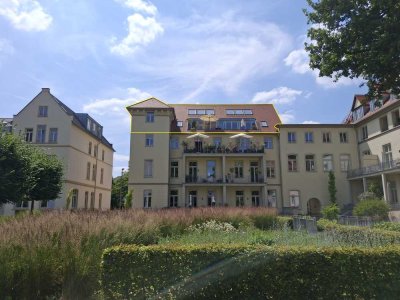 Exklusive Maisonette-Wohnung mit Blick auf den Petersberg und Tiefgaragenstellplatz