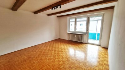 Charmante 2-Zimmer-Wohnung mit großem Balkon und Abendsonne – zentrumsnah in Vöcklabruck