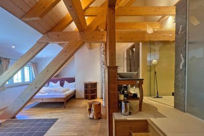 Maisonetten-Wohnung mit Pool und Wellnessbereich