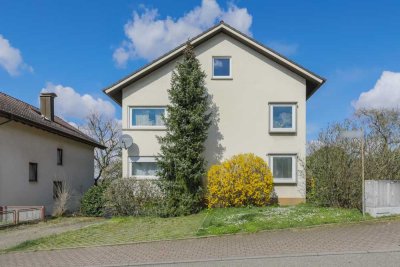 Solides und gut vermietetes 3-Fam.-Haus mit zusätzlichem EFH und Getränkelager in Halbhöhenlage!
