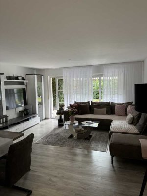 Helle 2-Zimmer- Wohnung mit Terrasse und Garten in Leonberg-Warmbronn