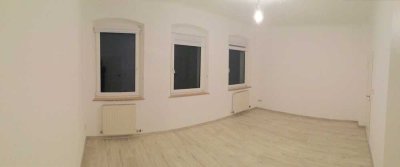 Erstbezug nach Renovierung mit EBK, Teilmöbiliert: ansprechende 3-Zimmer-Wohnung ca. 76qm  in Fürth