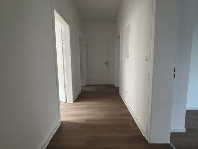 Renovierte Erdgeschosswohnung in Krankenhausnähe